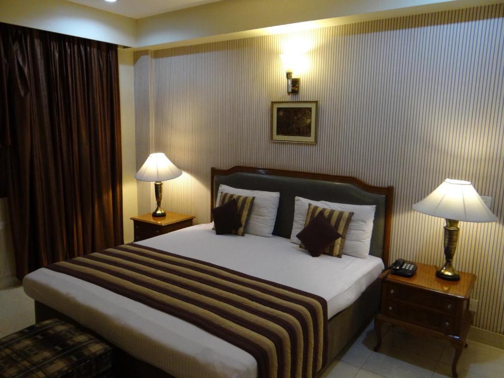 Angel Residency Otel Greater Noida Oda fotoğraf