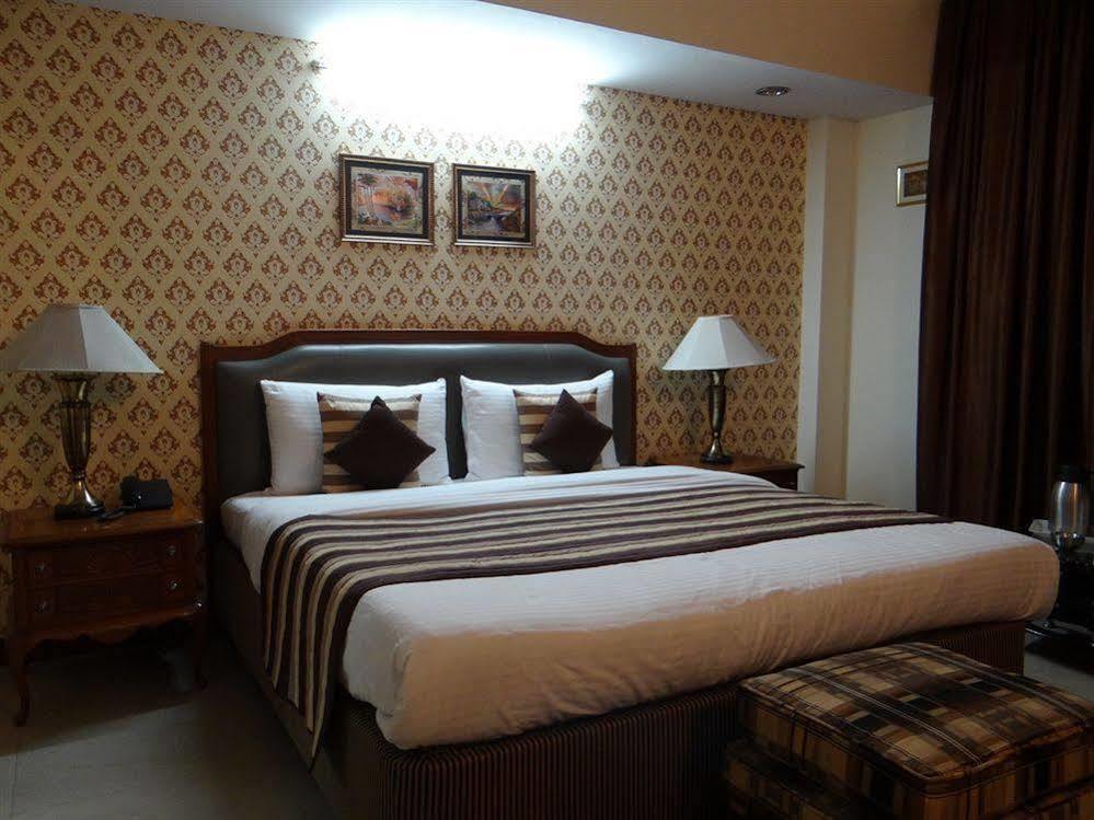 Angel Residency Otel Greater Noida Dış mekan fotoğraf